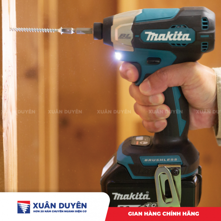 Máy vặn vít dùng pin 18V Makita DTD157Z (Chưa kèm pin sạc)