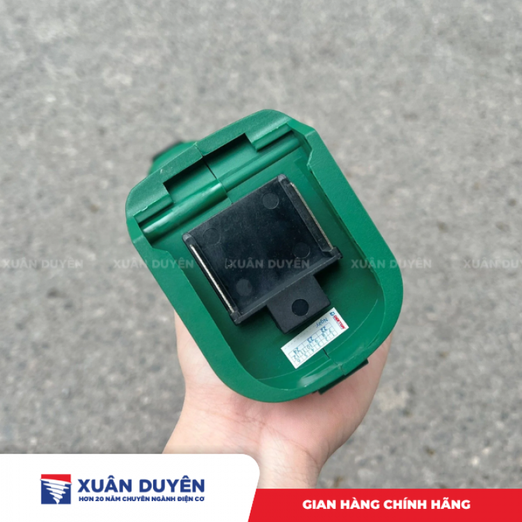 Máy cưa kiếm dùng pin Dekton M21-CK20