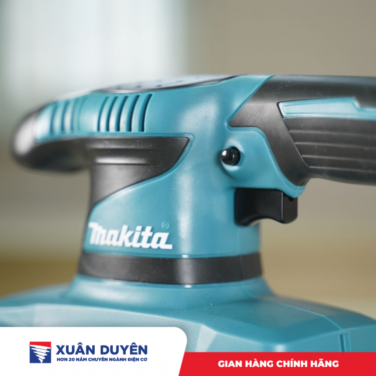 Máy chà nhám rung Makita 9035H (160W)