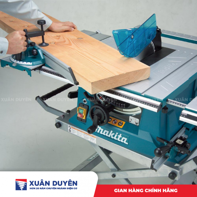 Máy cưa bàn Makita MLT100