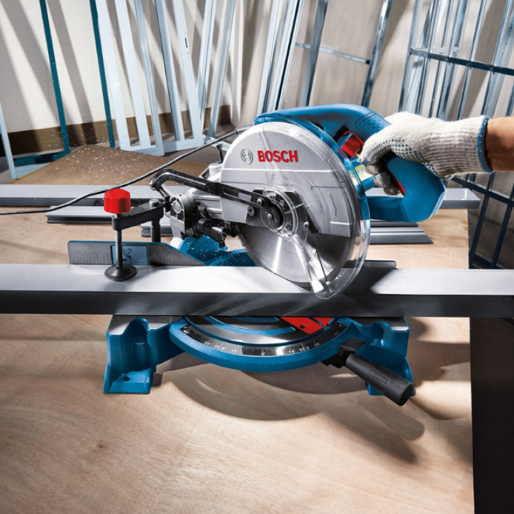 Máy cắt đa năng Bosch GCM 10MX (255MM, 1700W)