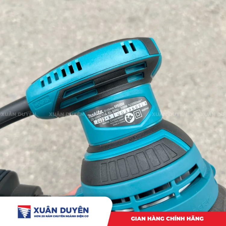 Máy chà nhám tròn Makita M9204B (240W)