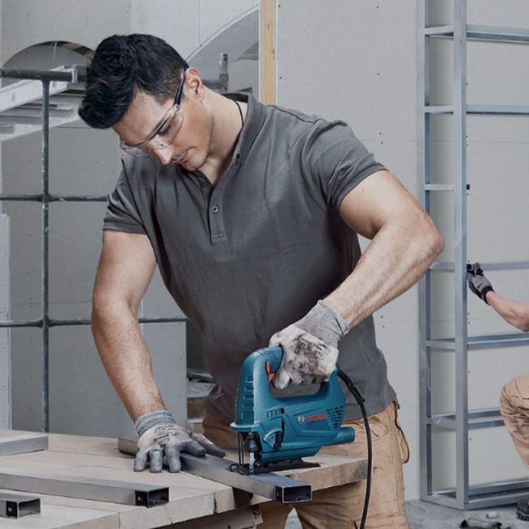 Máy cưa lọng Bosch GST 700 (500W)