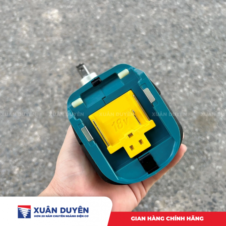 Máy siết bu lông dùng pin 18V Makita DTW190ZX (Chưa kèm pin sạc)