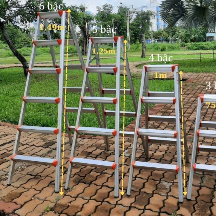 Thang nhôm chữ A bậc bằng 4 bậc Nakata TM205